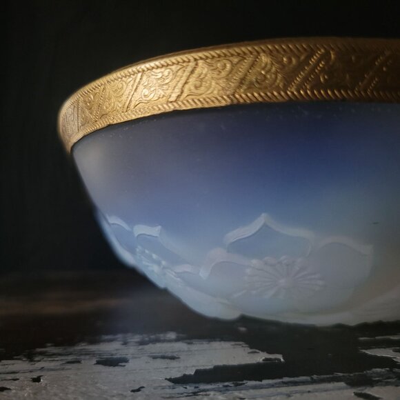 Antique French Julien Opalescent Glass Dish Birds & Floral Metal Rims & Handles - Picture 2 of 13